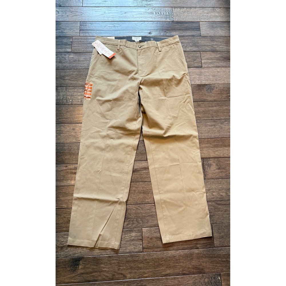 Dockers Workday Khaki Pants Mens 38x32 Tan Classic Fit Smart 360 Flex Stretch